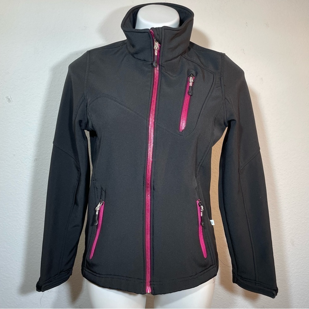 Magellan Outdoors Women’s black and pink ZIP Front Jacket